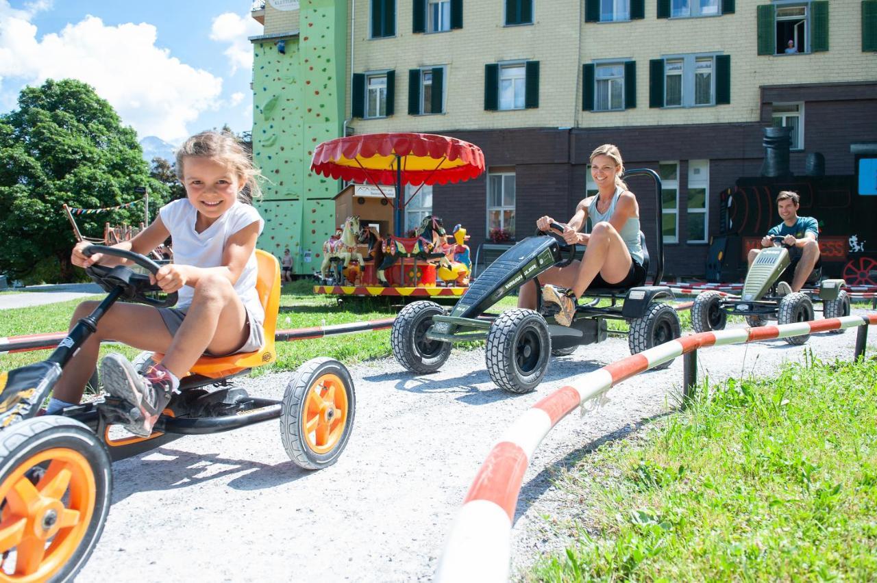 Maerchenhotel Braunwald Ngoại thất bức ảnh